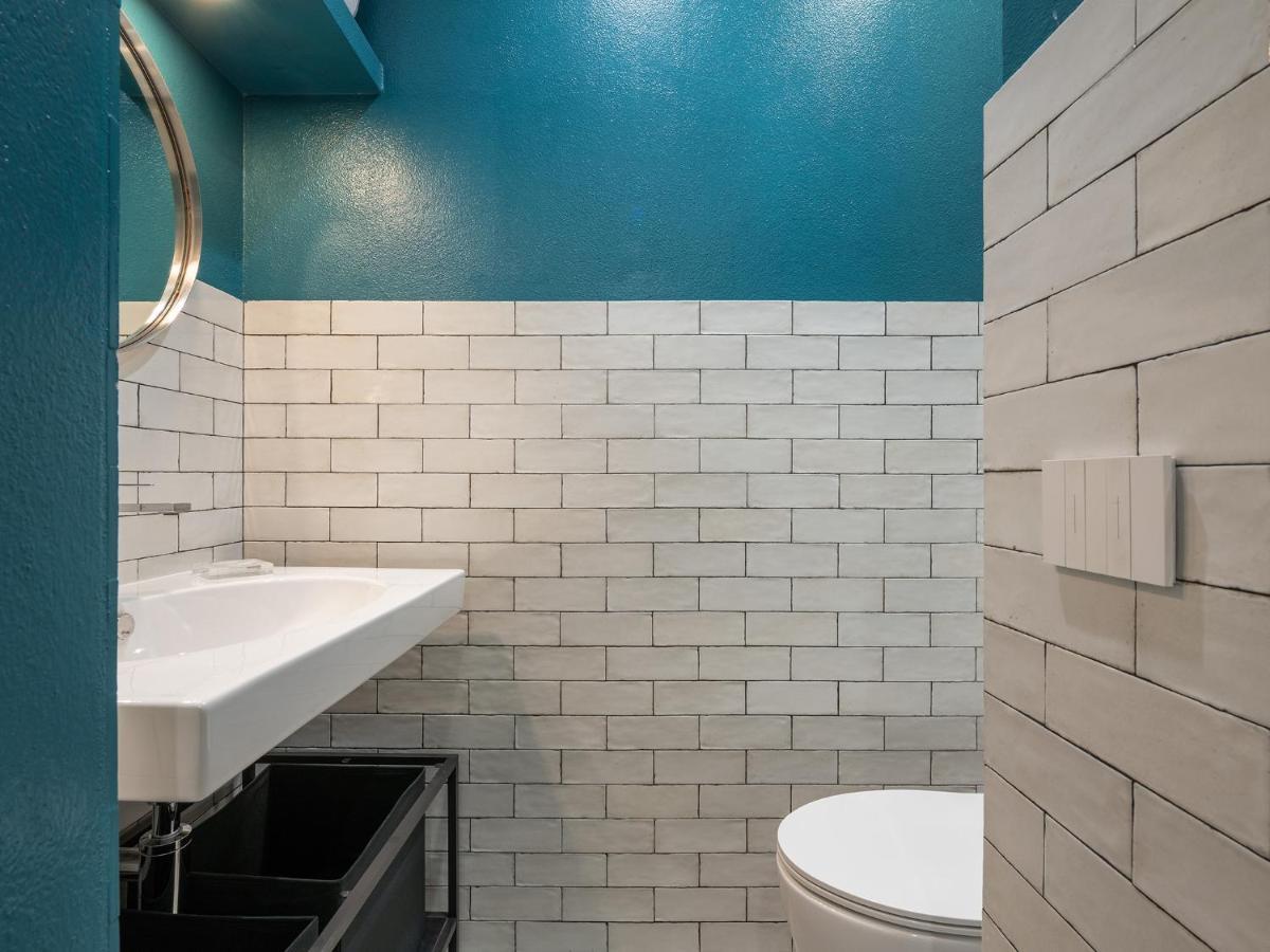 Massimo Boutique Apartment Кальяри Экстерьер фото